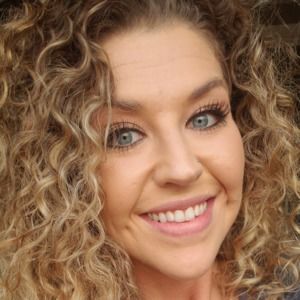 Meet your Posher, Deidre